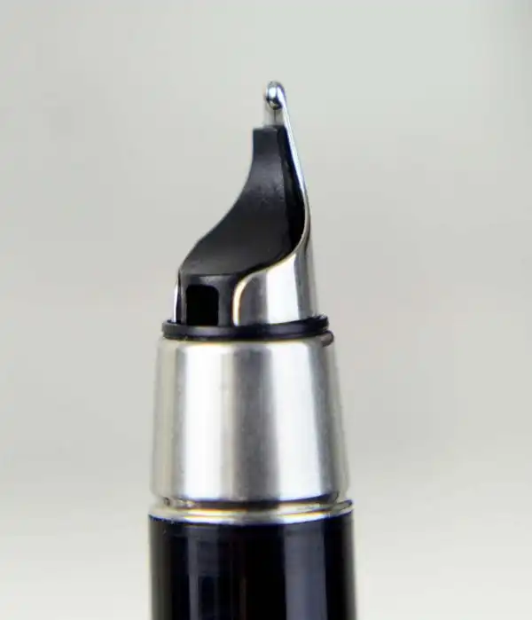 Parker 25 vintage chrome barrel fountain pen with Original Converter  - M nib - Image 5
