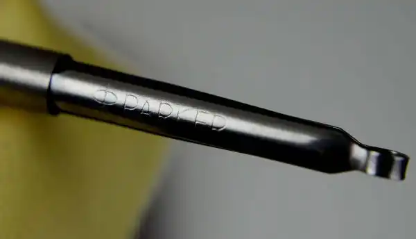 Parker 25 vintage chrome barrel fountain pen with Original Converter  - M nib - Image 6