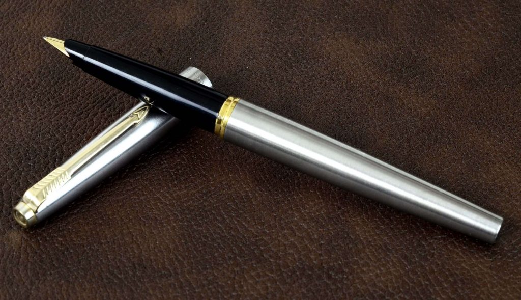 Buy online Parker 45 flighter fountain pen with 14K solid gold M nib