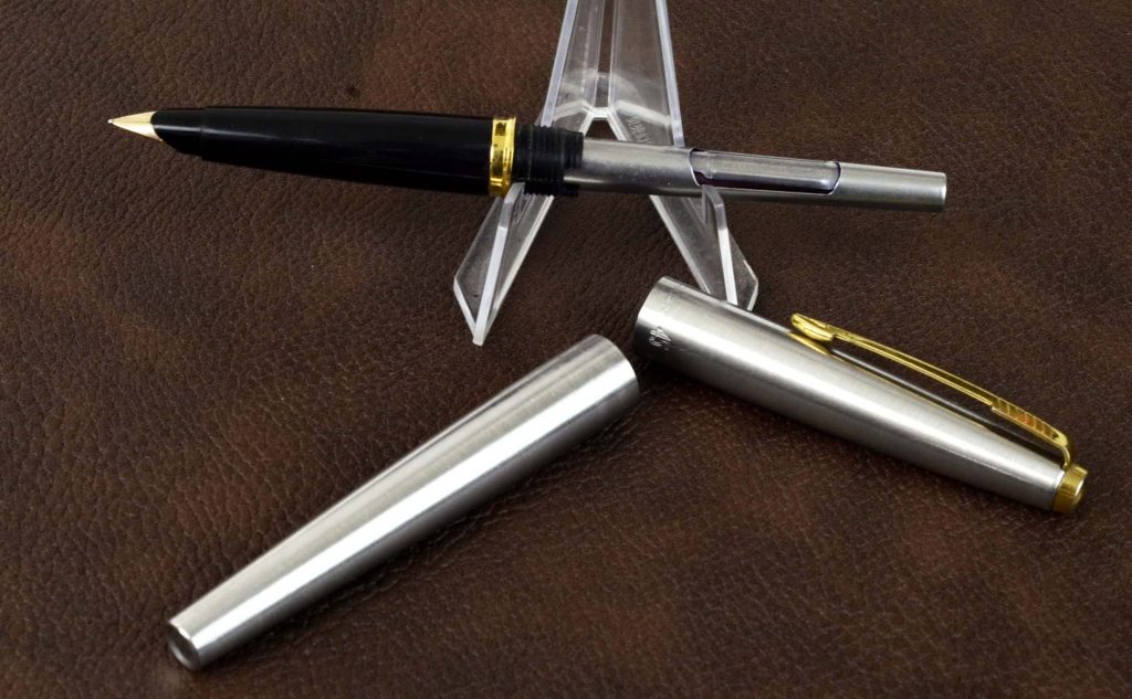 Buy online Parker 45 flighter England fountain pen 14K solid gold F nib