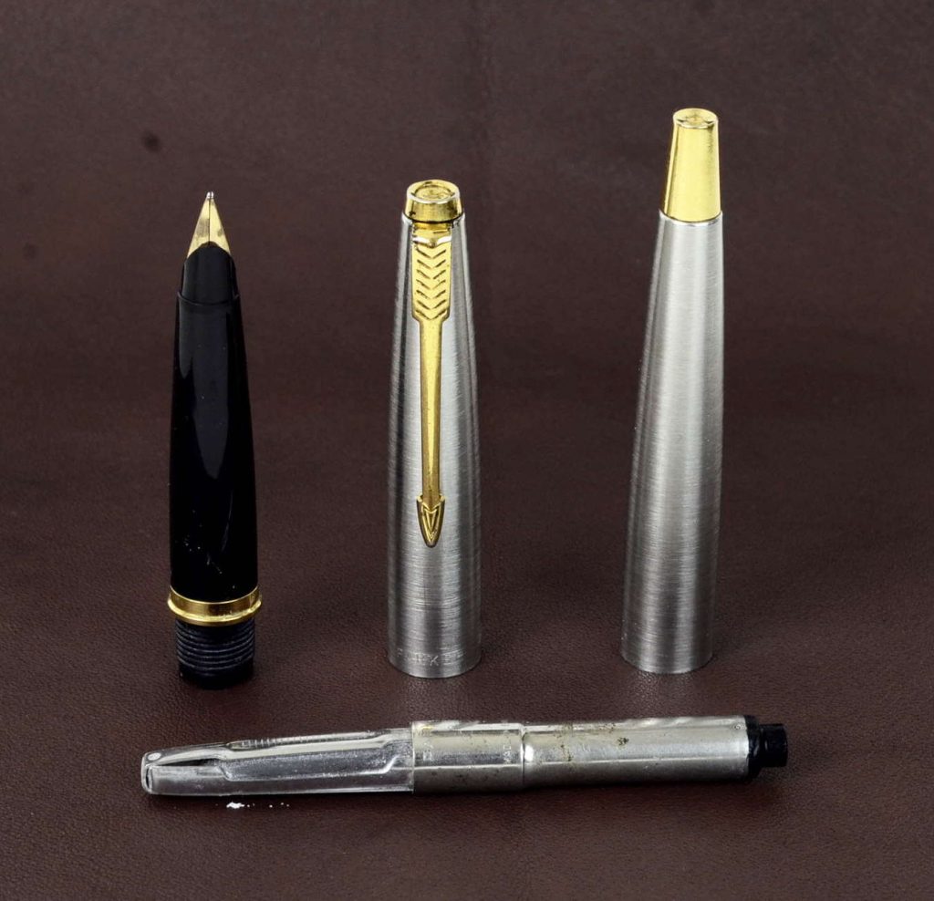 Buy online Parker 45 flighter USA fountain pen with 14K solid gold M nib
