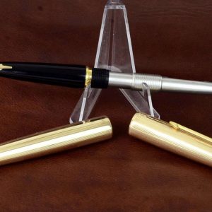 vintage-parker-61-gold-filled-fountain-pen-14K-solid-gold-M-nib-USA