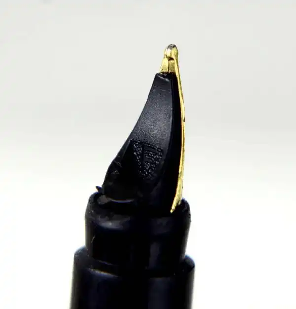 Parker rialto 88 vintage fountain pen - Sterling silver plated barrel with Fine gold plated Nib - Image 7