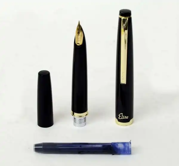 pilot Elite 18K pocket fountain pen with 18K solid gold F nib - Image 3