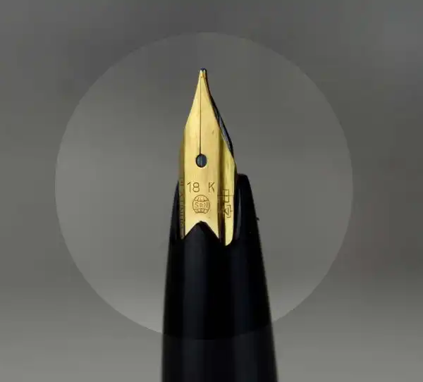 Platinum  pocket 18 fountain pen  with 18K solid gold Medium nib - Image 7