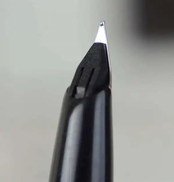 Vintage sheaffer targa 1001 fountain pen  with inlaid steel Fine nib - Image 10