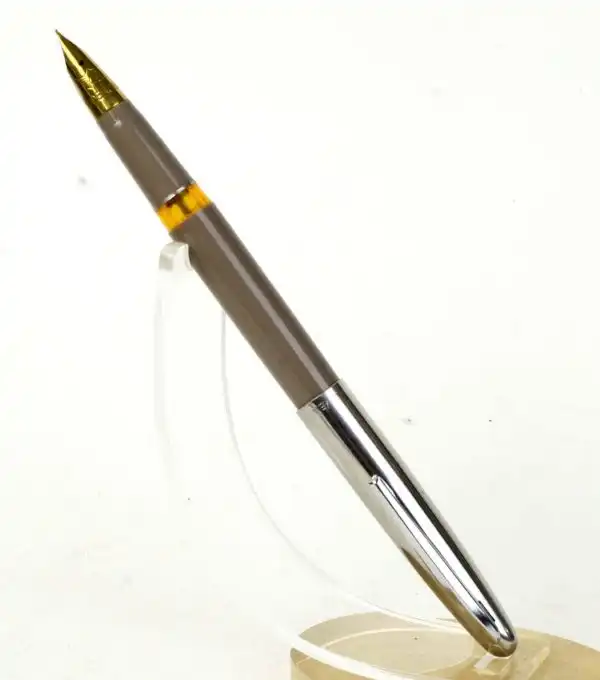 Wing sung classic 233 taupe brown fountain pen triumph nib -  NOS unused - Image 2