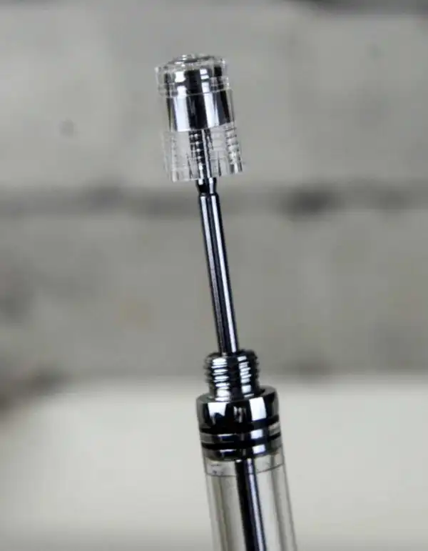 wing sung demonstrator vaac filler fountain pen with Golden Fine nib - Image 8