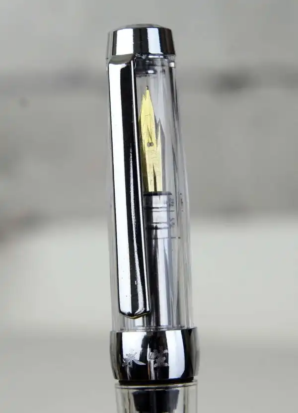 wing sung demonstrator vaac filler fountain pen with Golden Fine nib - Image 6