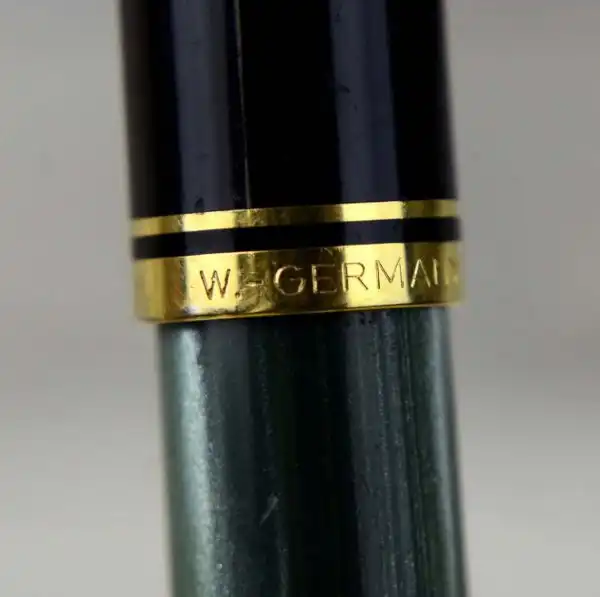 Pelikan M200 piston filler fountain pen with gold plated B nib - Image 5