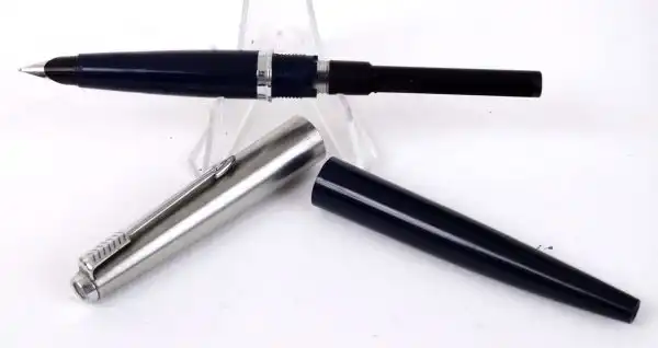 Fountain pen parker 45 vintage fountain pen F nib  - Green barrel - Image 3