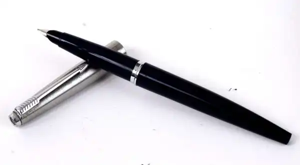Fountain pen parker 45 vintage fountain pen F nib  - Green barrel - Image 8