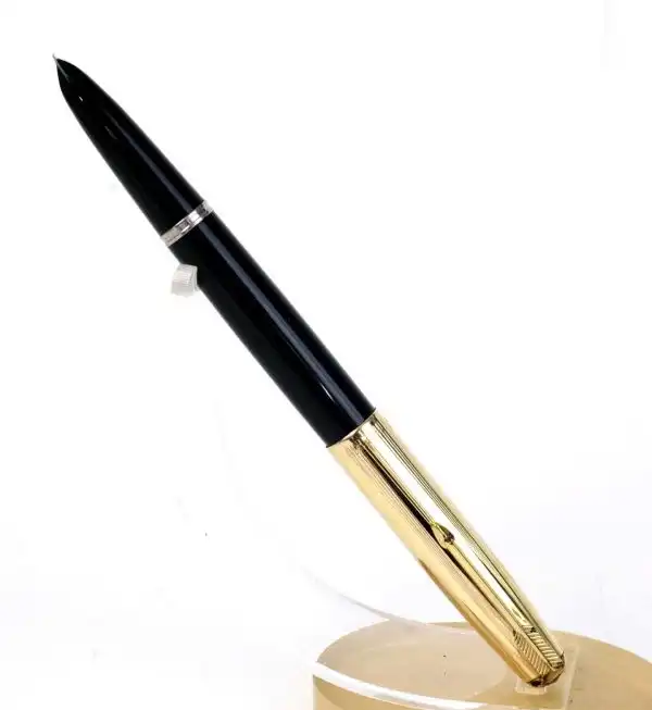 Vintage parker 51 aerometric fountain pen  with 14 Karat solid gold F nib  - Uninked - Image 2