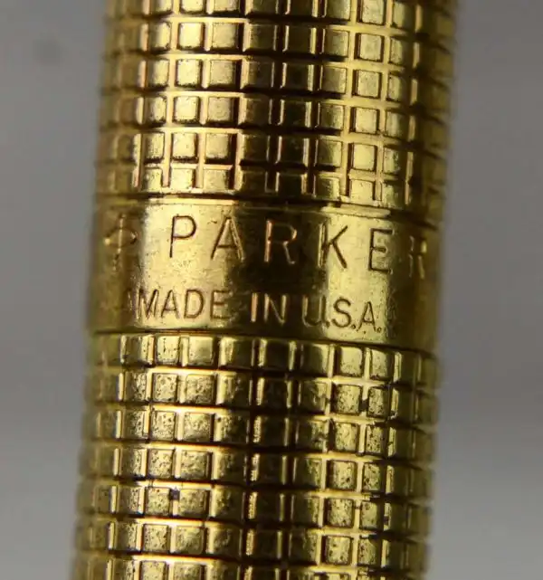 Vintage parker 75 ciselle gold plated fountain pen with 14K solid gold B nib - Image 6