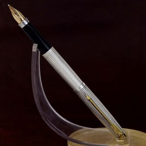vintage-parker-75-sterling-silver-925-fountain-pen-14K-solid-gold-Medium-nib-USA