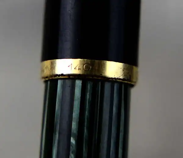 Vintage Pelikan 140 piston filler fountain pen with 14K 585  M nib - Image 7