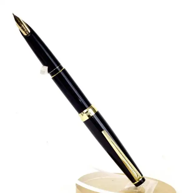 Vintage pilot Elite 95s full size fountain pen with 18K solid gold M nib - Image 2