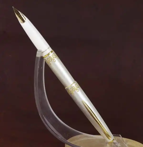 Pilot Vintage lady fountain pen -  18K 750 solid gold F nib - Image 2