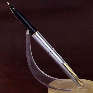 vintage-sheaffer-stylist-chrome-barrel-fountain-pen-23K-plated-MediumFine-dual-nib-USA
