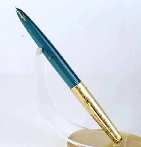 Vintage Parker 61  fountain pen 12K gold filled cap with 14K Gold M nib - Image 2