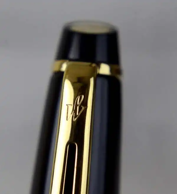 Waterman Expert black barrel fountain pen - gold plated EF dualtone nib - Image 6