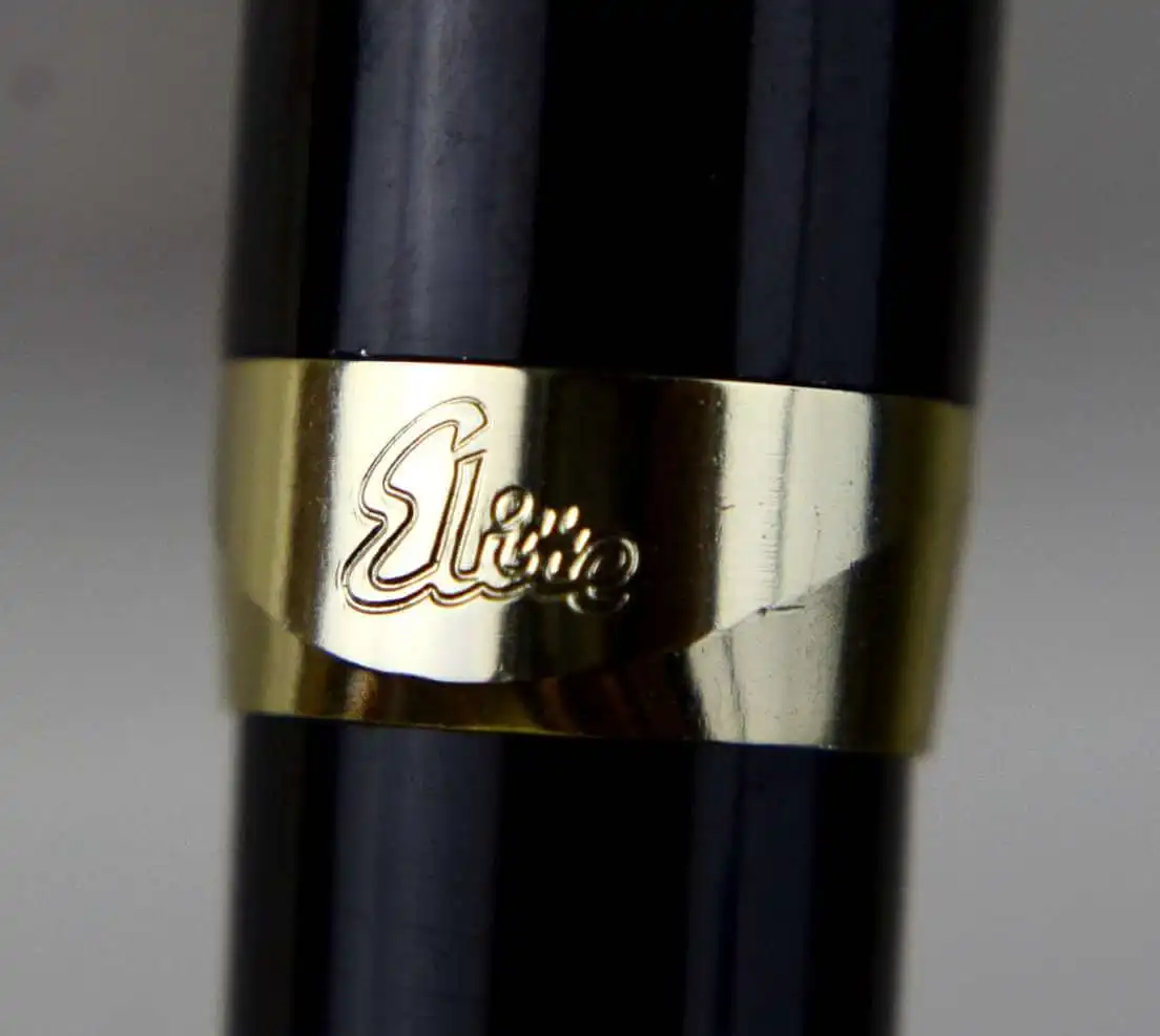 Vintage pilot Elite 95s full size fountain pen with 18K solid gold Fine Script nib - Image 4