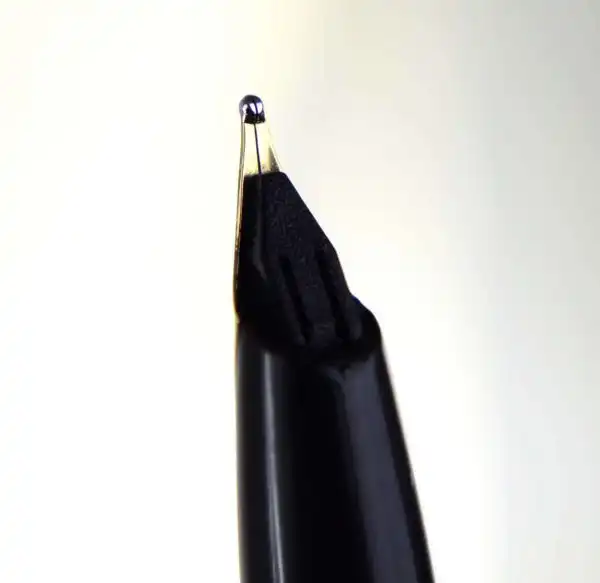 Vintage sheaffer targa 1005 fountain pen with gold plated  body and 14K gold B nib - mint - Image 8