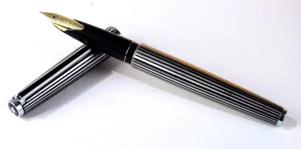 Vintage Pilot Custom silver striped fountain pen - 14K 585 solid gold M nib - Image 10