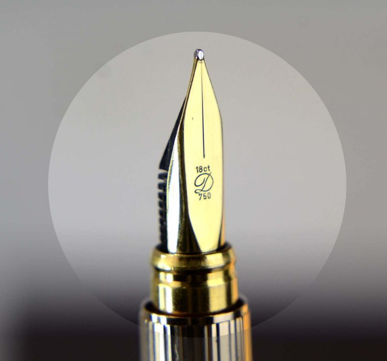 Buy ST dupont gatsby gold barrel fountain pen with 18K 750 gold M nib