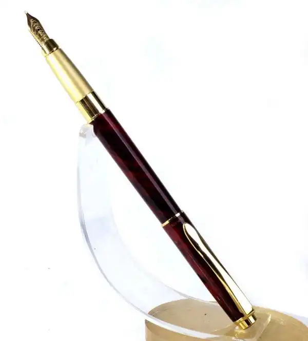 Pelikan Celebry P580 piston converter fountain pen 14K gold B nib - Mint - Image 2