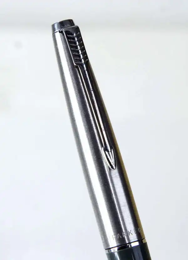 Vintage parker 45 grey green Fountain pen with steel F nib  - USA - Image 10