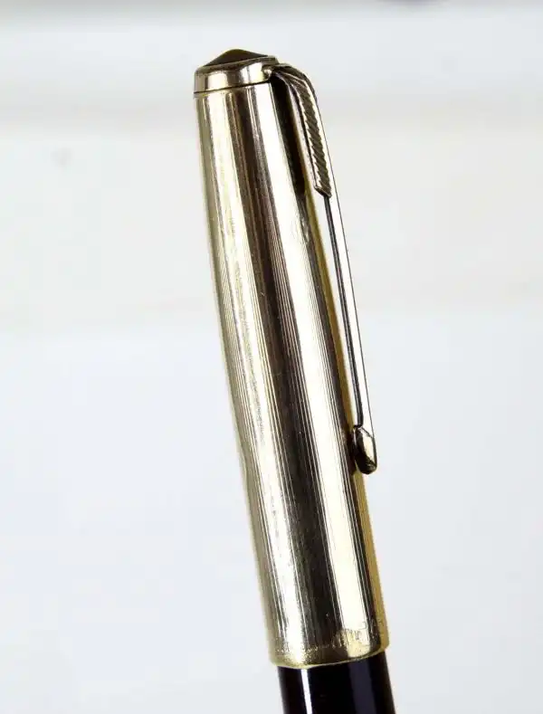 Vintage parker 51 aerometric fountain pen  with 14 Karat solid gold M nib - Image 4