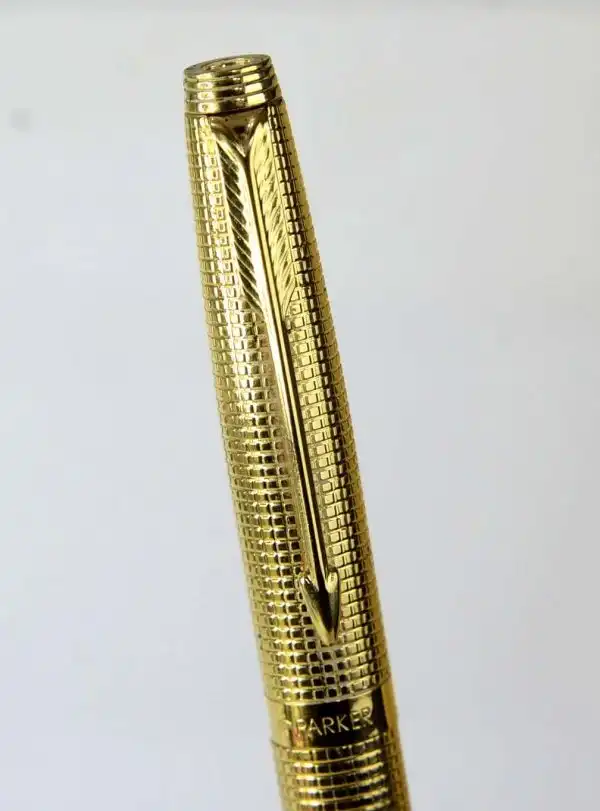 Vintage parker 75 cisele gold plated fountain pen with 14K solid gold XF nib - Image 8