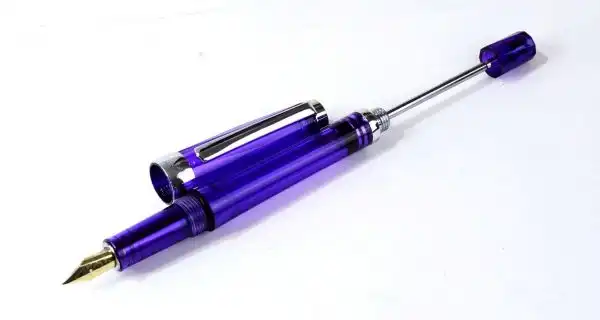 wing sung demonstrator vaac filler fountain pen with Golden Fine nib - Image 6