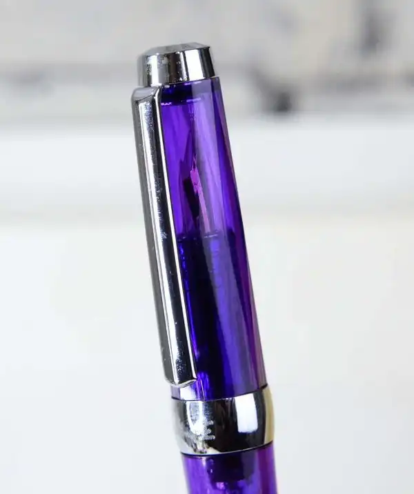 wing sung demonstrator vaac filler fountain pen with Golden Fine nib - Image 5