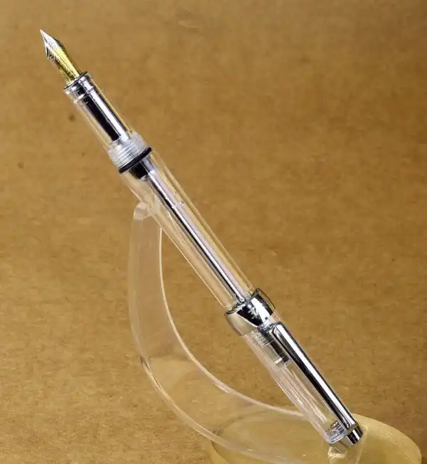 wingsung demonstrator vaac filler fountain pen with full flex Fine nib - Image 2