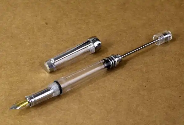 wingsung demonstrator vaac filler fountain pen with full flex Fine nib - Image 3