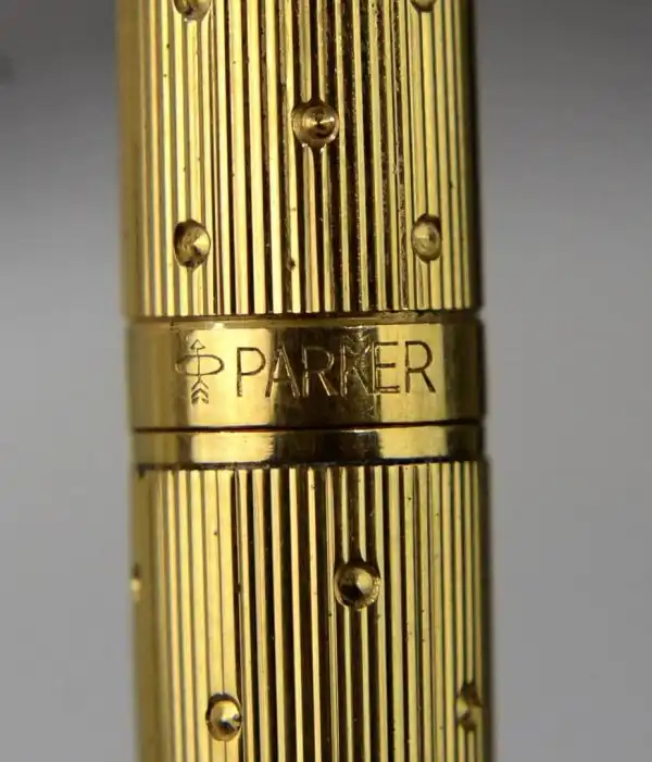 Parker classic perle golden slim fountain pen and ballpoint  with gold plated B nib - Image 10