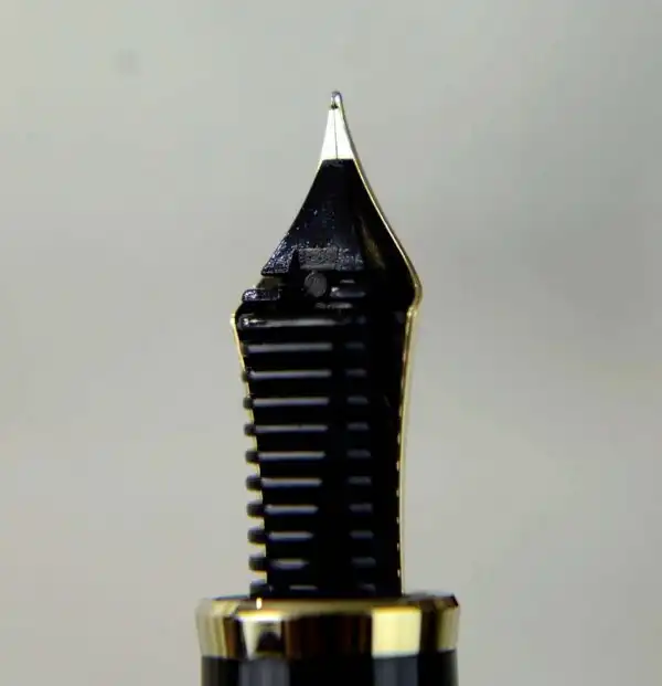 Sailor founded 1911 japan fountain pen - 14K solid gold f nib - Image 9