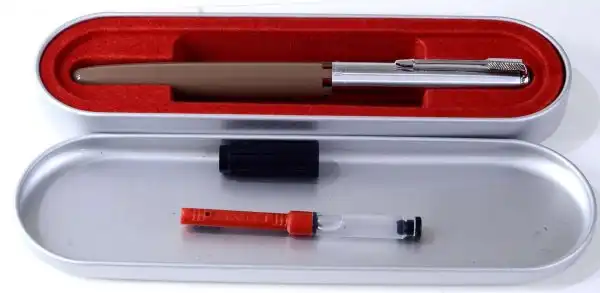wing sung 601 brown  barrel Vacumatic button filler fountain pen with F nib - Image 5
