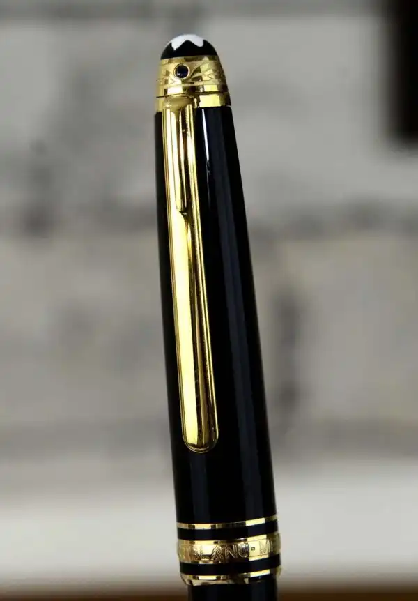 Montblanc Meisterstück Classique Unicef edition rollerball pen  - Mint - Image 8