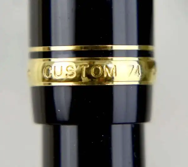 Pilot Custom 74 black barrel fountain pen -  14K 585 solid gold Broad nib - Image 7