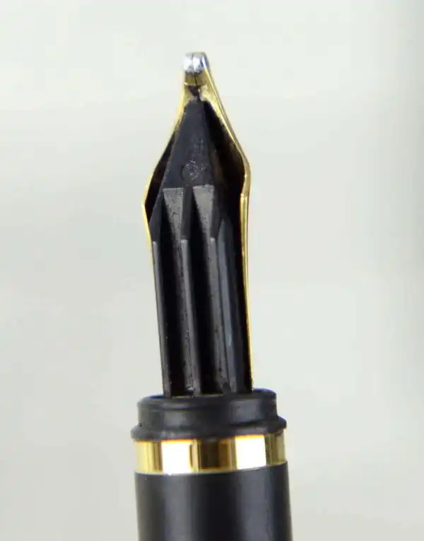 Montblanc Noblesse Navy blue fountain pen 18K gold B nib - 1970 Vintage - Image 2