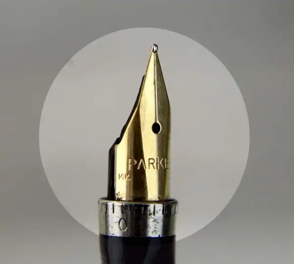 Vintage parker 75 ciselle gold filled fountain pen with 14K solid gold M nib - Image 12