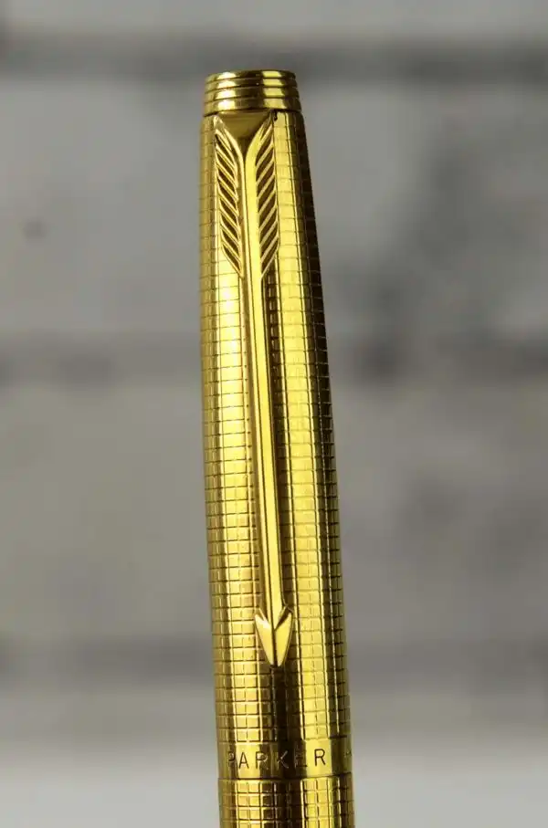 Vintage parker 75 ciselle gold filled fountain pen with 14K solid gold M nib - Image 7