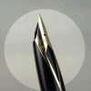 Vintage sheaffer targa 1005 fountain pen  with 14K solid gold Medium nib - Image 9