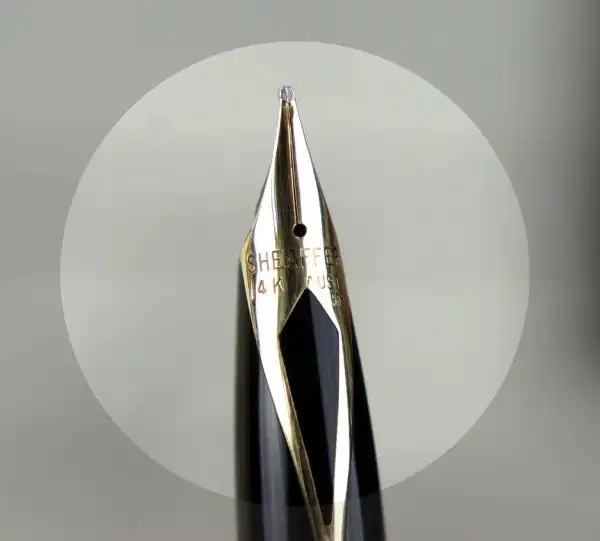 Vintage sheaffer targa 1005 fountain pen  with 14K solid gold Broad nib - Image 8