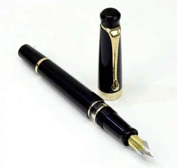 Kanwrite Heritage Jet black piston filler fountain pen  - Full Flex Medium nib - Image 4