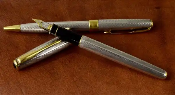 Parker sonnet fougere sterling silver fountain pen and ballpoint set 18K solid gold M nib - Image 3