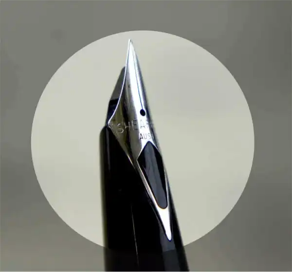 Sheaffer Vintage imperial 440 black barrel fountain pen - inlaid steel F nib - Image 3